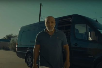 Mike Tyson's Shocking Comeback: The Clash with Jake Paul Sets the Boxing World Ablaze!