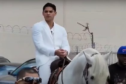 "Unstoppable Force: Fans Declare Ryan Garcia Could Beat Devin Haney Blindfolded After Training Clip"