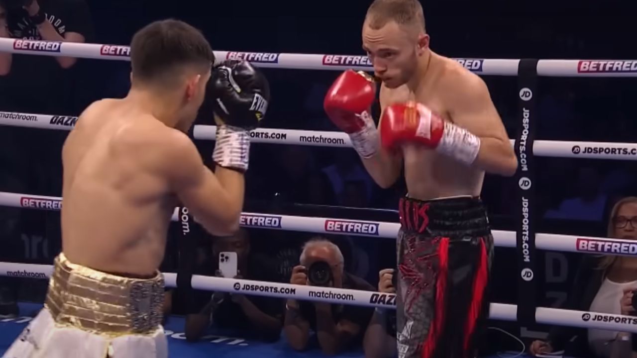 Sunny Edwards vs. Adrian Curiel