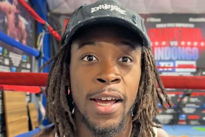 "Keyshawn Davis: Crawford Will KO Canelo After Dominating Madrimov!"