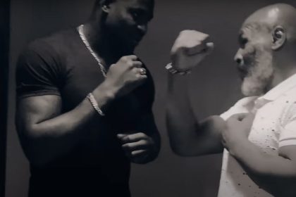 "Twitter Erupts: Fans Divided Over Mike Tyson's Chances Against Jake Paul in AT&T Stadium Fight"