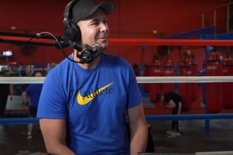 "Australian Boxing Legend Claims, “I’m as Sick as a Dog”: Jeff Fenech Opens Up About Health Battle"