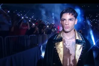 Clash of Titans: Devin Haney vs. Ryan Garcia Battle Teeters on Brink of Collapse, Boxing World on Edge!