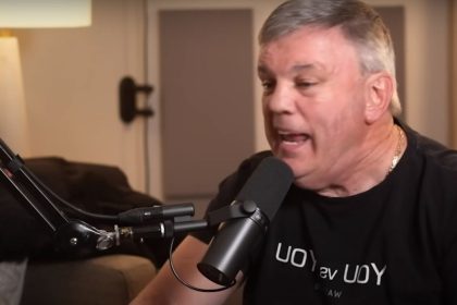 "Countdown to Chaos: Jake Paul vs. Mike Tyson Set to Shake AT&T Stadium"