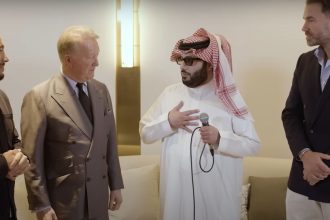 "Frank Warren Declares ‘War’ Against Eddie Hearn: Boxing World Braces for Epic Showdown"