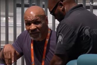 "Guardian of the Court: Miami Open Security's Showdown with Mike Tyson Breaks the Internet!"