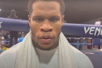 Abdul Wahid Returns: Fans Ablaze with Excitement as Davis vs. Martin Fight Looms