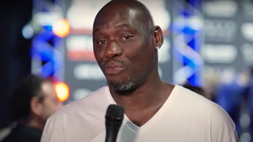 "Antonio Tarver Unveils Painful Truth: 'People Loved Roy Jones Jr. So Much, They Hated Me!'"