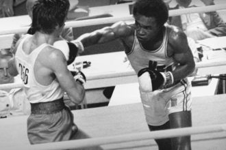 "Roy Jones Jr. Breaks Silence: The Emotional Impact of Mike Tyson vs. Jake Paul Revealed!"