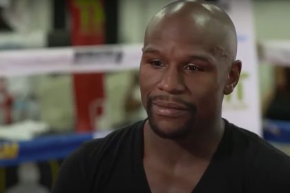 "Boxing Rankings Throwback: Mayweather Reigns, Fans Cry Foul Over 'Criminal' Omissions!"