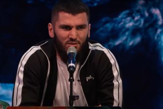 "Beterbiev's Ultimatum: The Condition Set for Canelo Rematch Shakes Boxing World"