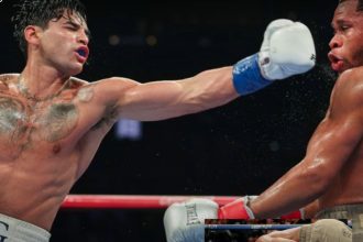 "Devin Haney Shuts Down Broken Jaw Rumors: Sets the Record Straight After Garcia's Controversial Tweet"