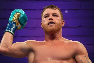 Kiss the ring: Munguia says Alvarez fights for respect Benavidez doesn't do that