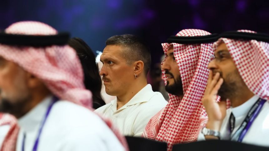 Oleksandr Usyk hopes Tyson Fury's fight against Francis Ngannou will be different