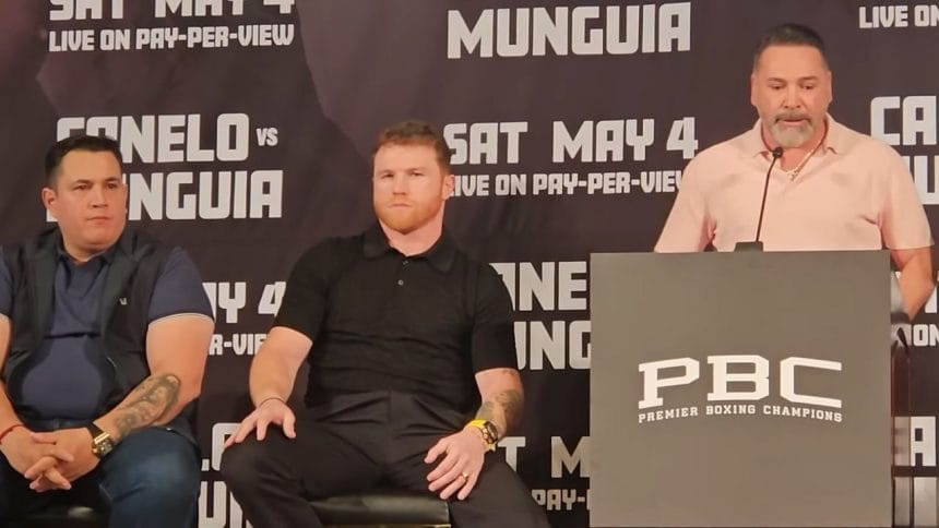 Why doesn't Canelo Alvarez want to work with Oscar De La Hoya?