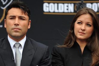 De La Hoya called Haney-Garcia a 'hot ticket,' indicating a sale despite weak initial sales