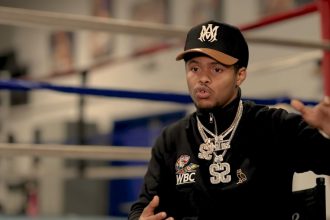 Shakur Stevenson released Arnold Barbosa after Sean McComb's arguments