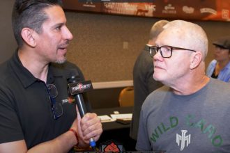 "Freddie Roach's Masterstroke: Jaime Munguia Takes on Canelo Alvarez with Knockout in Mind!"