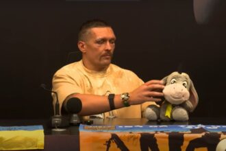 Despite Dominating Win Over Tyson Fury, Oleksandr Usyk’s Injuries Makes It “Look Like He Came Out the Worst of It” In Fans' Eyes