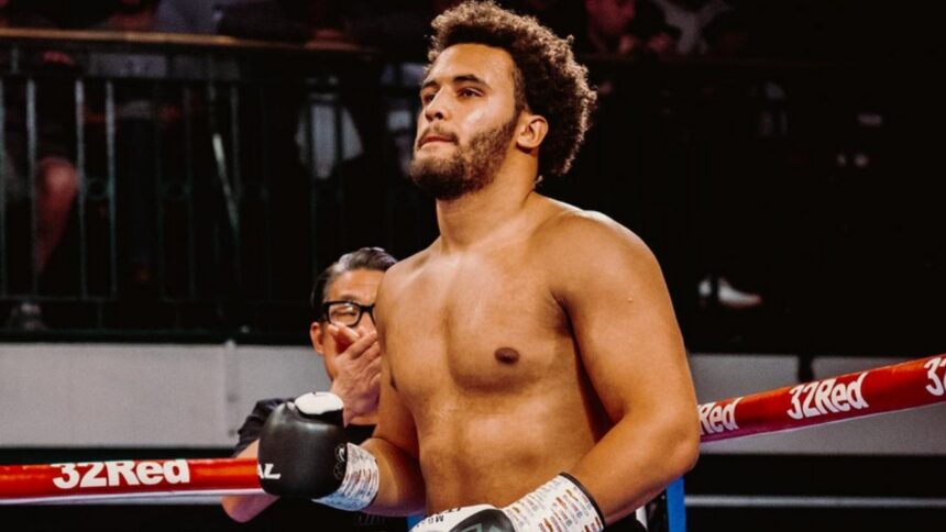 Itauma Targets Schwarz And Gets down on Dacres