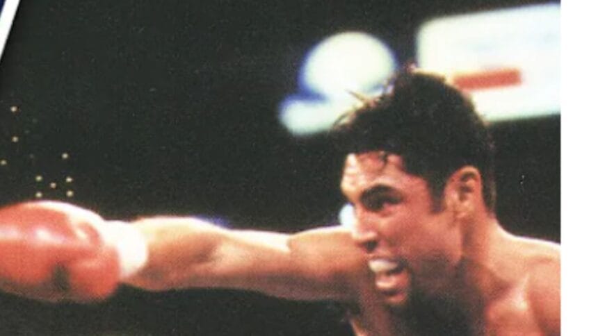 "Golden Boy vs. Top Rank: Oscar De La Hoya’s Audacious Plan to Revolutionize Boxing!"