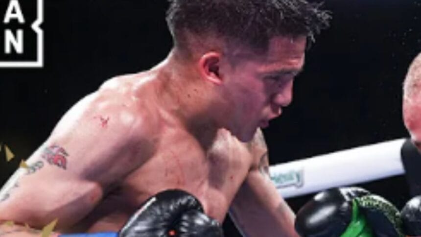 "Estrada vs. Rodriguez: A Battle for the Ages Unfolds in Phoenix!"