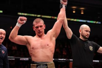 "Titanic Showdown: Michael Hunter vs. Cassius Chaney – Who Will Claim the Crown?"