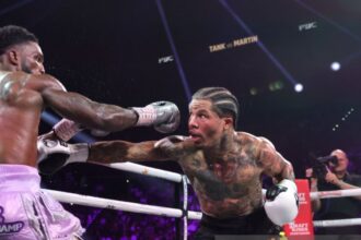 "Gervonta Davis' Epic Knockout Sends NFL Stars Into Frenzy!"