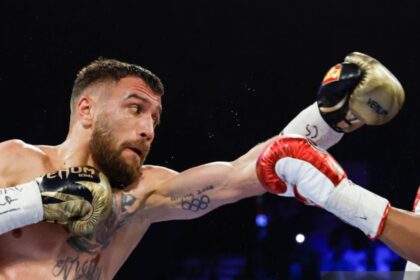 "Davis vs. Lomachenko Showdown: Sparring Partner's Bold Prediction Revealed"