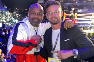 "Ageless Warrior: Roy Jones Jr. Defies Odds, Volunteers for Battle Against Jake Paul!"