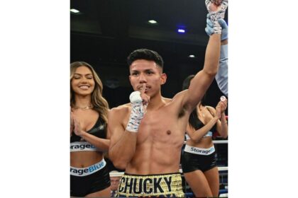 "In the Heat of Battle: Barrera and Robles Gear Up for Epic Showdown!"