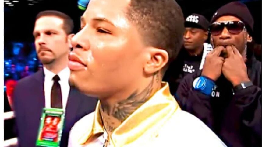 "Davis and Benavidez Deliver Thrilling Wins in Action-Packed Night of Boxing"