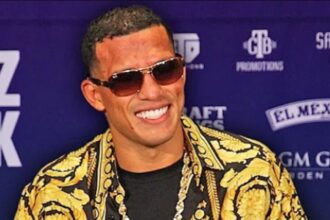 "David Benavidez Overcomes Injury to Secure WBC Interim Light Heavyweight Title"