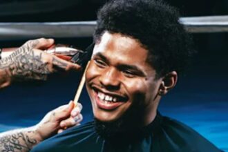 "Davis's Power vs. Stevenson's Precision: Who Will Dominate the Ring?"