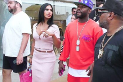 "Floyd Mayweather: The Three Billion Dollar Boxing Phenomenon!"