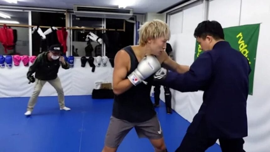 "Kickboxer Anpo Dismisses Pacquiao’s Punches in Shocking Exhibition Draw"