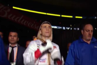 "Crawford’s Comeback: Can He Overcome the Young Gun Madrimov?"