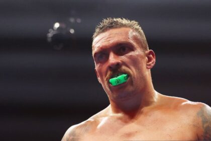 “Oleksandr Usyk’s Toughest Fight Yet: Will Family Wishes Force Him to Retire?”
