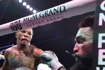 "Gervonta Davis’ Trainer Dares Floyd Mayweather: Will He Accept the Challenge?"