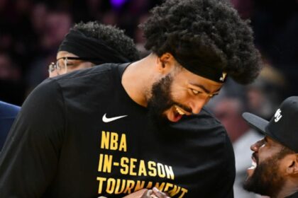 "Breaking Barriers: Gervonta Davis Challenges Mayweather’s Undefeated Legacy"