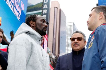 "Terence Crawford’s Bold Move: Is He Trying to Copy Mayweather’s Playbook Against Canelo?"