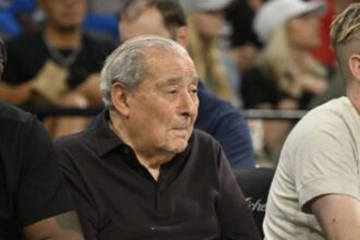 Bob Arum Fires Back at Shakur Stevenson: "Street People Don’t Understand Boxing Negotiations"