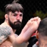 "Inside the Gym: Mike Perry’s Controversial Sparring Session Sets Stage for Jake Paul Showdown"