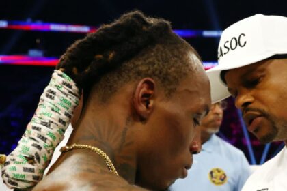 "Boxing Shockwaves: WBC Demands Rematch After Controversial Foster vs. Conceicao Fight"