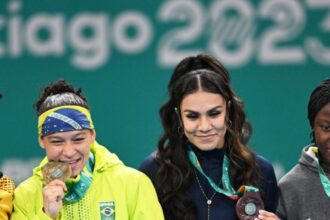 "Jajaira Gonzalez's Emotional Journey: From Family Struggles to Olympic Dreams"