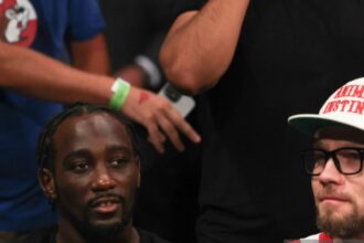 “Crawford’s $100 Million Offer: Will Andre Ward Make a Stunning Comeback?”