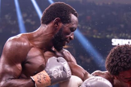 “Terence Crawford vs. Canelo Alvarez: Olympic Star Predicts Knockout in Epic Showdown”