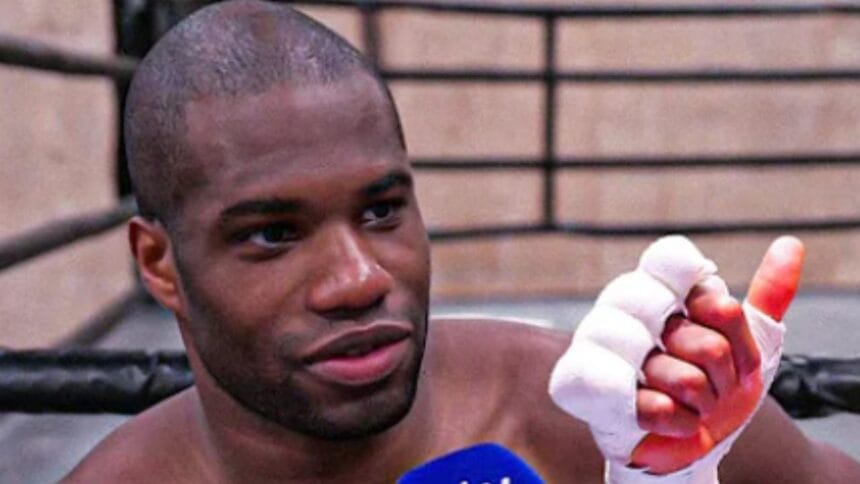 **"Anthony Joshua’s Last Stand: Can He Survive the Onslaught of Daniel Dubois?"