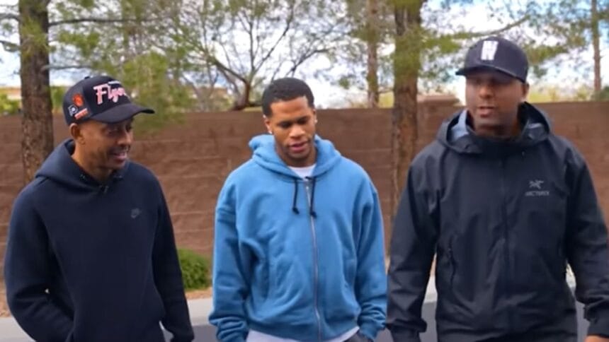 "Devin Haney's December Comeback: Will He Shine on the Fury vs. Usyk Undercard?"