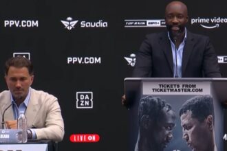 "Hearn’s Bold Prediction: Will Canelo’s Size Be Too Much for Crawford to Handle?"